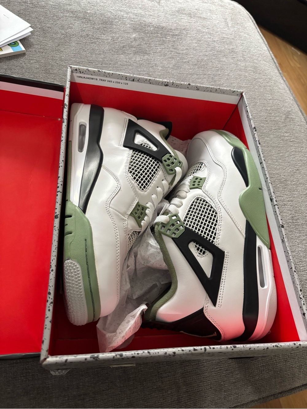Jordan Men's White Black Olive Green Retro 4 Sneakers